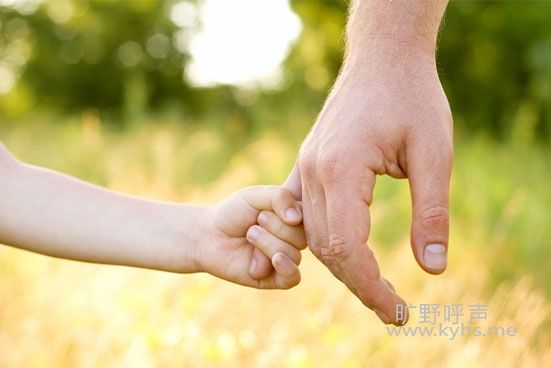 handinhand007.jpg